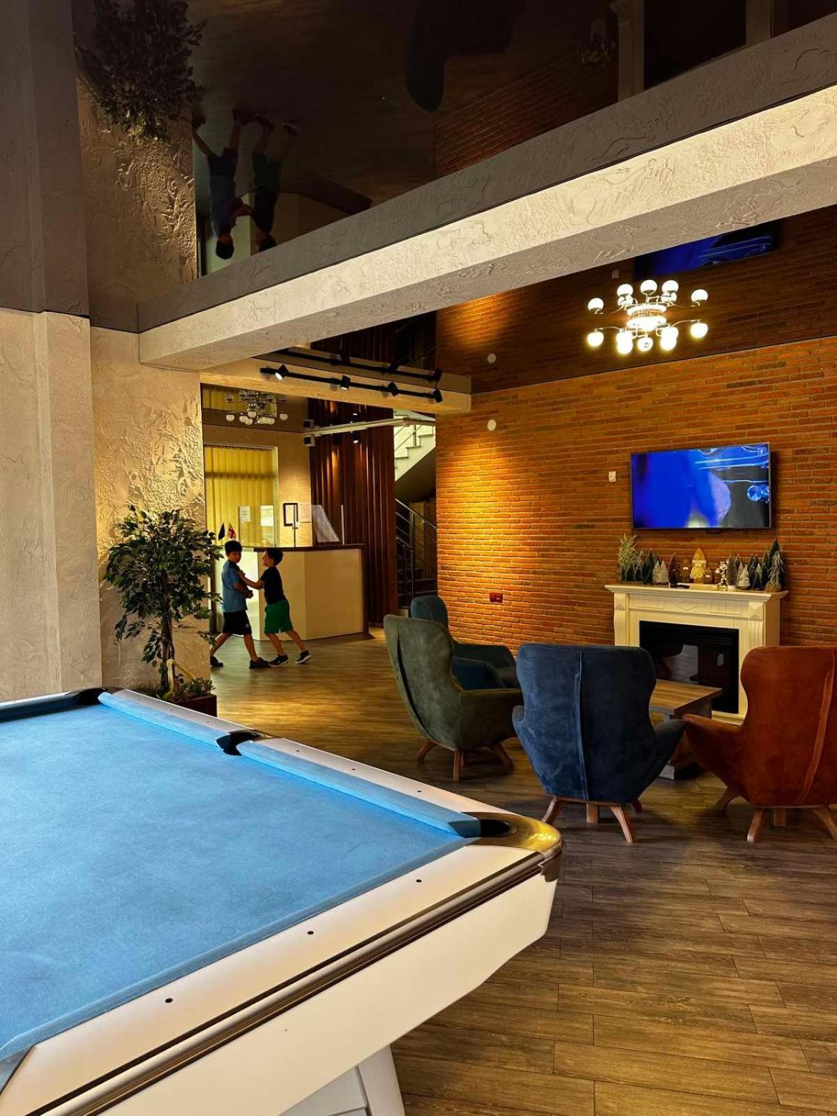 Snow King Hotel Bakuriani